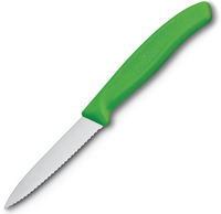 Couteau à éplucher Victorinox à lame dentelée vert 80 mm
